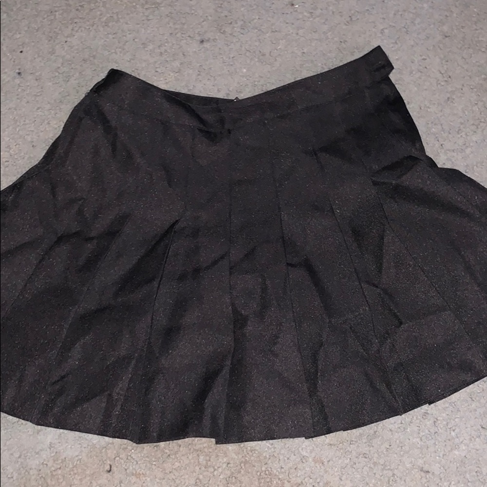 Forever 21 skater girl skirt small. Worn once.